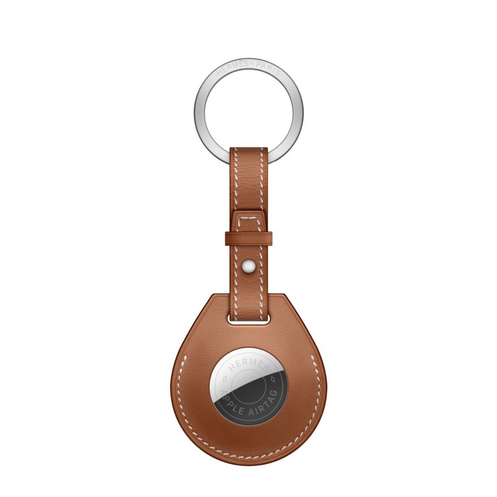 Hermès Apple AirTag holder and AirTag included